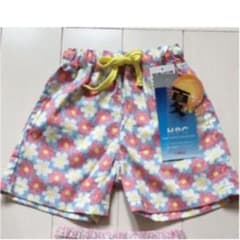 [マイメロ♡様専用] 新品花柄ショートパンツのサムネイル