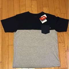ノースフェイス新品Tシャツ XLのサムネイル