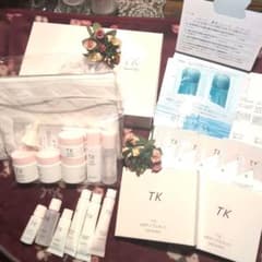 メナードTK トライアルセット 薬用ビューネ&リップスティックポーチ付き メナード TKポーチ付きトラベルキット&トライアルサンプル付き - メルカリ