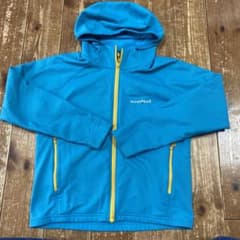 モンベル　mont-bell  スェット　140のサムネイル
