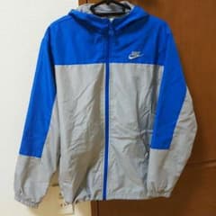 最終値下げNIKEナイキナイロンパーカー,フード,マウンテン,アウター,Mサイズのサムネイル
