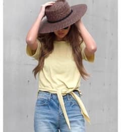 SALE☆ 完売商品 room306 Tシャツのサムネイル
