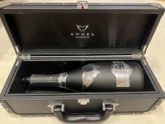 ANGEL CHAMPAGNE ブラック 空ビン 専用ケース付 - メルカリ