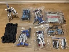 HG RG EG ガンダムジリウス等 ガンプラ まとめ売り 5点 おまけ付き HG RG EG ガンダムジリウス等 ガンプラ まとめ売り 5点 おまけ付き