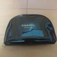 CHANELポーチのサムネイル