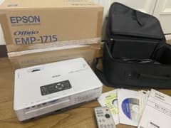 EPSON プロジェクター EMP-1715 本体 - メルカリ