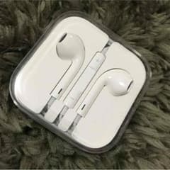 イヤホン iPhone 正規品のサムネイル