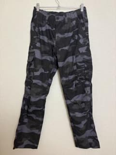迷彩柄 カーゴパンツ グレー系 Mサイズのサムネイル
