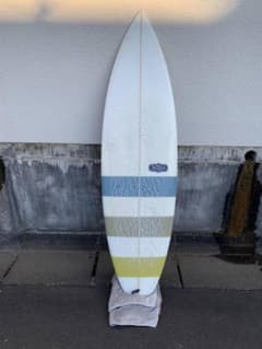 【年末特価！】Almond アーモンドサーフボード 5.8  美品フィン付き！