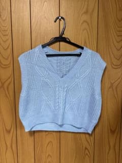【SHEIN】ニットベストのサムネイル