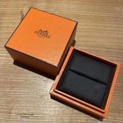 HERMES オレンジ レザー ギフトボックスのサムネイル