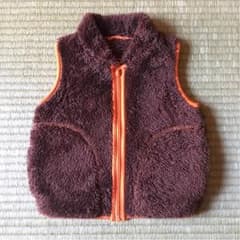 UNIQLOベストのサムネイル