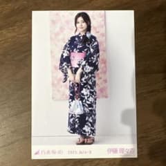 乃木坂46 伊藤理々杏 生写真 2023.July-II 浴衣のサムネイル
