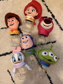 3コインズ　トイストーリー　ボトル　ディズニーのサムネイル
