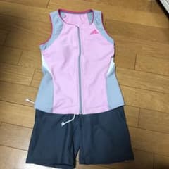 セパレート水着のサムネイル