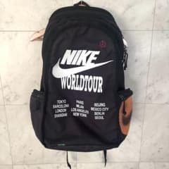 NIKE WORLD TOUR ナイキ ワールドツアー バックパック　リュックのサムネイル