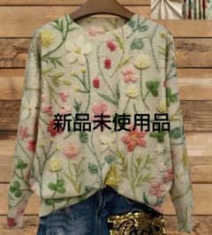 新品未使用品  花柄薄手やわらかセーターのサムネイル