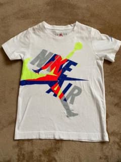Tシャツのサムネイル
