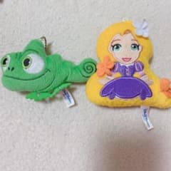 ラプンツェル パスカル ぬいぐるみバッチのサムネイル