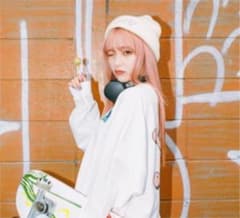 9090s Lickin’ My Life Sweat Milk teaのサムネイル