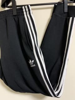トラックパンツ adidas ジョガーパンツのサムネイル