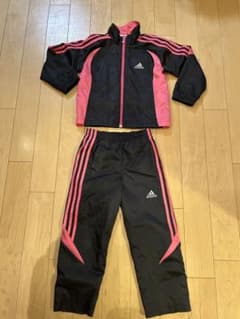 adidas ジャージ 110cm 黒/ピンクのサムネイル