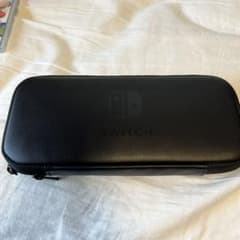任天堂/Nintendo Switchケース　入れ物　正規品のサムネイル