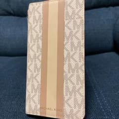 マイケルコース　iPhoneXSのサムネイル