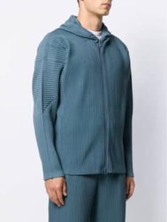 HOMME PLISSE ISSEY MIYAKE オムプリッセ ジップパーカー - メルカリ