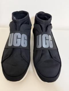 UGG アグ スニーカー スリッポンニュートラレディース　ブラック　23.5cmのサムネイル