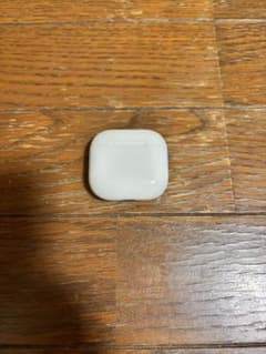 Apple AirPods 4 保証付き 正規品のサムネイル