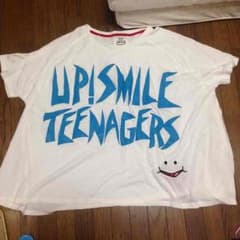 アップスマイル Tシャツのサムネイル