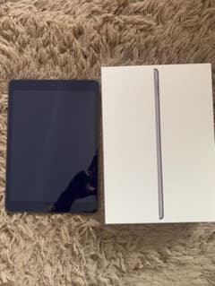 iPad 第7世代 32GB スペースグレイ WiFiのサムネイル