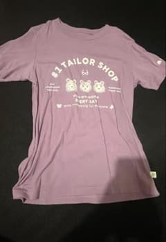 ユニクロ　あつまれどうぶつの森 半袖Tシャツ パープルのサムネイル