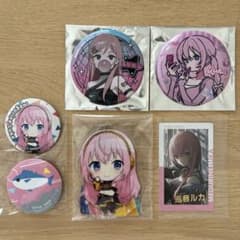 新品未使用】プロセカ 巡音ルカ 缶バッジ・アクリルキーホルダー