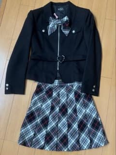 OXOX ジャケットとチェックスカートセット160のサムネイル