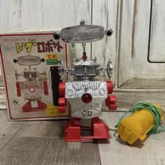 リモートコントロール シルバーレーダーロボット 本体　箱付き　昭和レトロ リモートコントロール シルバーレーダーロボット 本体 箱付き 昭和