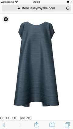 Pleats Please  Issey Miyake ワンピースのサムネイル