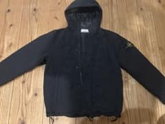 STONE ISLAND　ダウンジャケット　プリマロフト