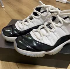 値下げしました。ナイキ エアジョーダン11 レトロ lowのサムネイル