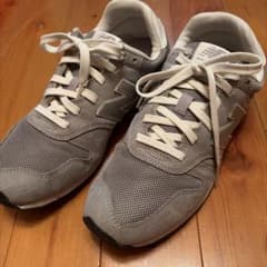 New Balance スニーカー グレーのサムネイル