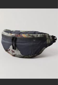 kiu ウォータープルーフボディバック