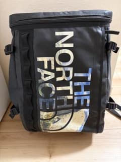 K*a様 THE NORTH FACE グレー バックパックのサムネイル