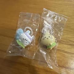 ちいかわ映画特典　めじるしチャームアクセサリー　モモンガ うさぎ ちいかわ映画特典 めじるしチャームアクセサリー モモンガ うさぎ