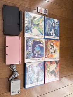3DS本体 ピンク＋ポケモンソフト8本 6本箱付 XY ORAS SM USUMのサムネイル