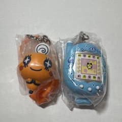 たまごっち カラフルマルチチャーム 2個セットのサムネイル