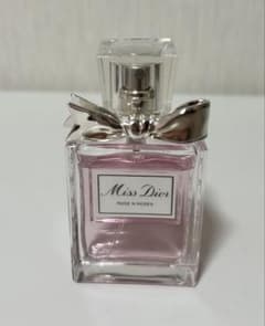 ♡Dior 香水 ローズ&ローズ 30ml♡ 最終値下げ！ - メルカリ