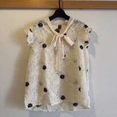 SHEIN Floral Embroidered Sleeveless Blouse M