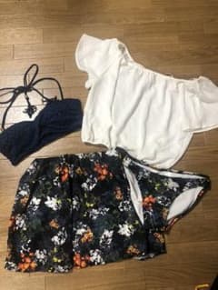 レディース水着4点セットのサムネイル