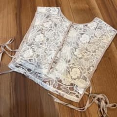 【プラスするだけでオシャ見え】花柄刺繍ベスト！のサムネイル